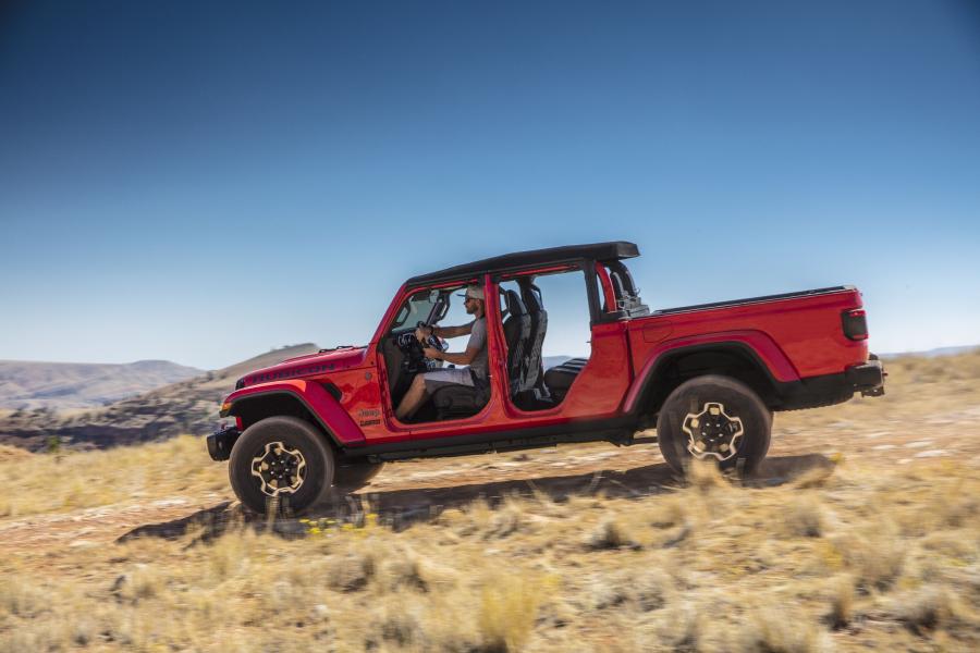  Jeep Gladiator Rubicon (JT) 2019 года  (NA) (фото 18 из 42)